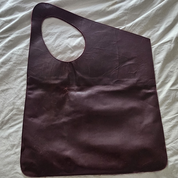 Genuine Leather Burgundy High Quality Tote Asymmetrical Large Bag by AAKASHA - Picture 5 of 14